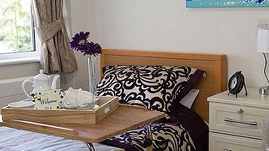 Eglantine Villa Care Home Care Home Dartford accommodation-carousel - 1