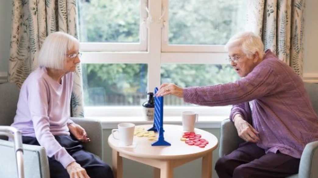 Elderslie Care Home Care Home Paisley buildings-carousel - 1