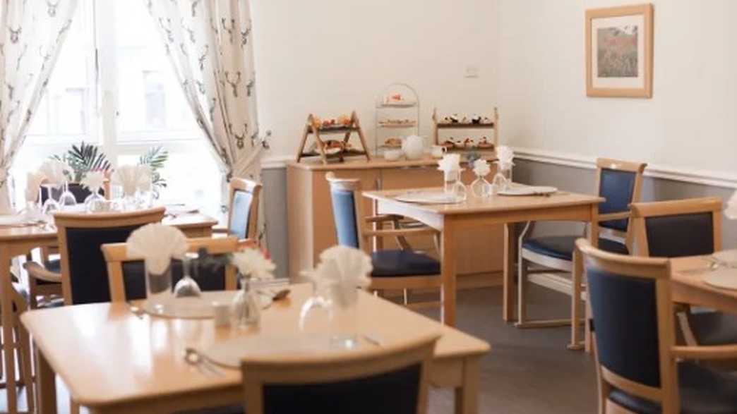 Elderslie Care Home Care Home Paisley meals-carousel - 1