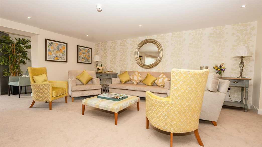 Eleanor House Retirement Living St Albans lifestyle-carousel - 1