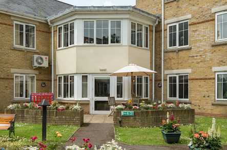 Elizabeth Court Care Home Caterham  - 1