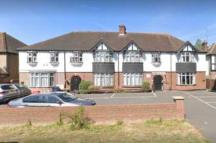 Elmglade Residential Home Care Home Sutton  - 1