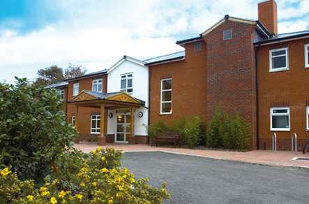 Elmside Care Home Hitchin  - 1