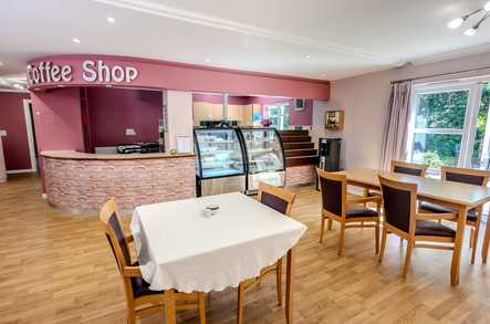 Elmside Care Home Hitchin  - 5
