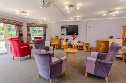 Elmside Care Home Hitchin  - 3