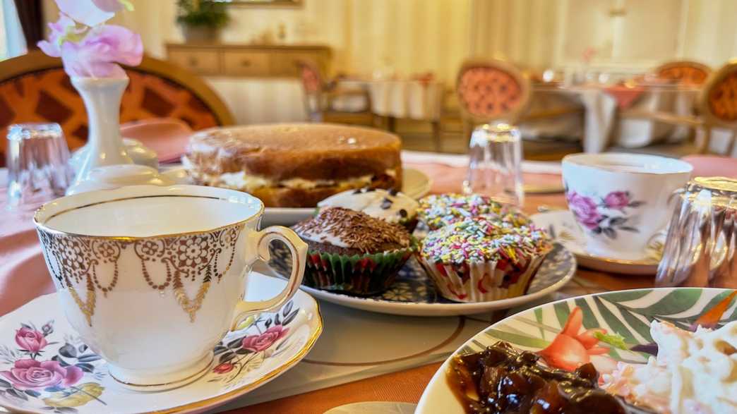 Emmaus House Care Home Harrogate meals-carousel - 2