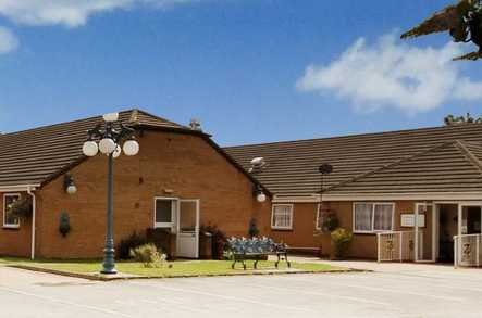 Ernelesthorp Manor & Lodge Care Home Doncaster  - 1