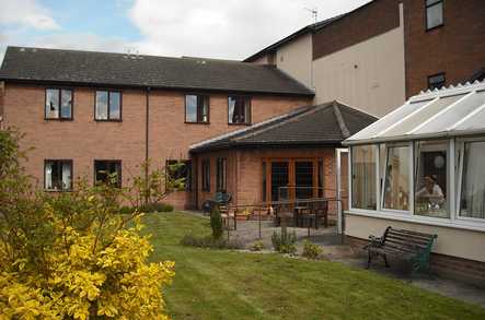 Evergreen Lodge Care Home Birkenhead  - 1