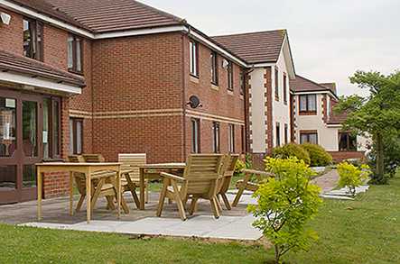 Fieldway Care Home Care Home Mitcham  - 2