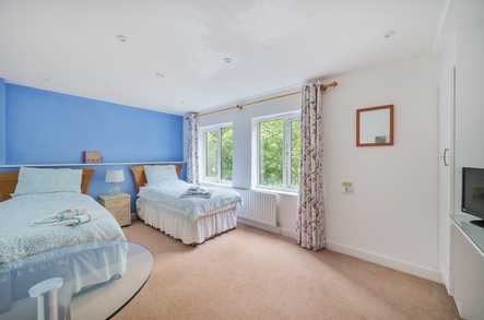 Tiddington Court Retirement Living Stratford Upon Avon  - 4