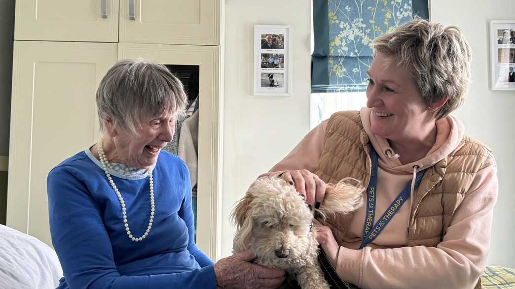 Field Lodge Care Home St Ives activities-carousel - 6