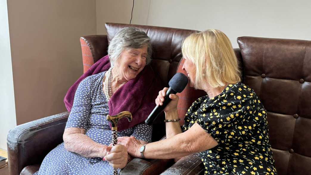 Field Lodge Care Home St Ives activities-carousel - 13