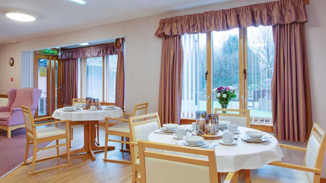 Finavon Care Home Care Home Glenrothes meals-carousel - 1