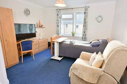 Fitzwarren House Care Home Swindon  - 3