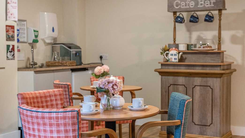 Fleetwood Heights Care Home Care Home Halifax buildings-carousel - 6