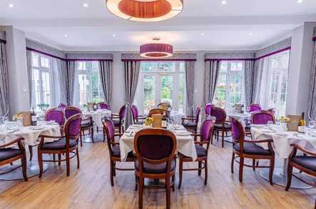 Flowerdown Care Home Care Home Winchester  - 3