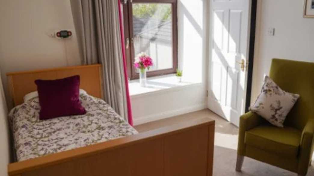 Forefaulds Care Home Care Home Glasgow accommodation-carousel - 2