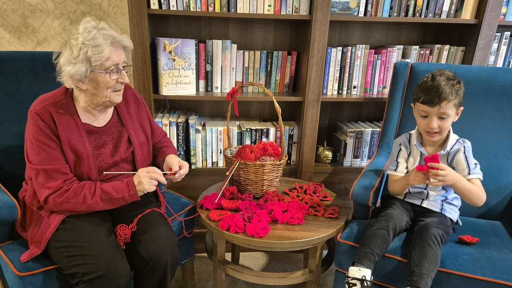 Foxland Grange Care Home Wolverhampton activities-carousel - 11