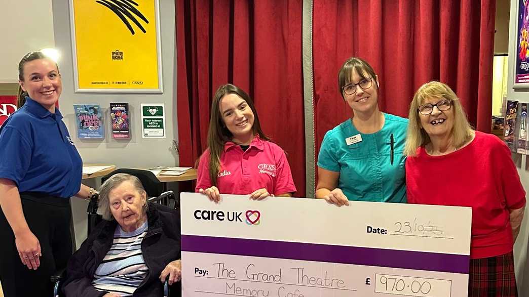 Foxland Grange Care Home Wolverhampton activities-carousel - 4