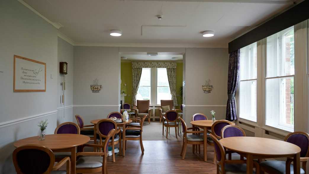 Framland Care Home Wantage buildings-carousel - 7