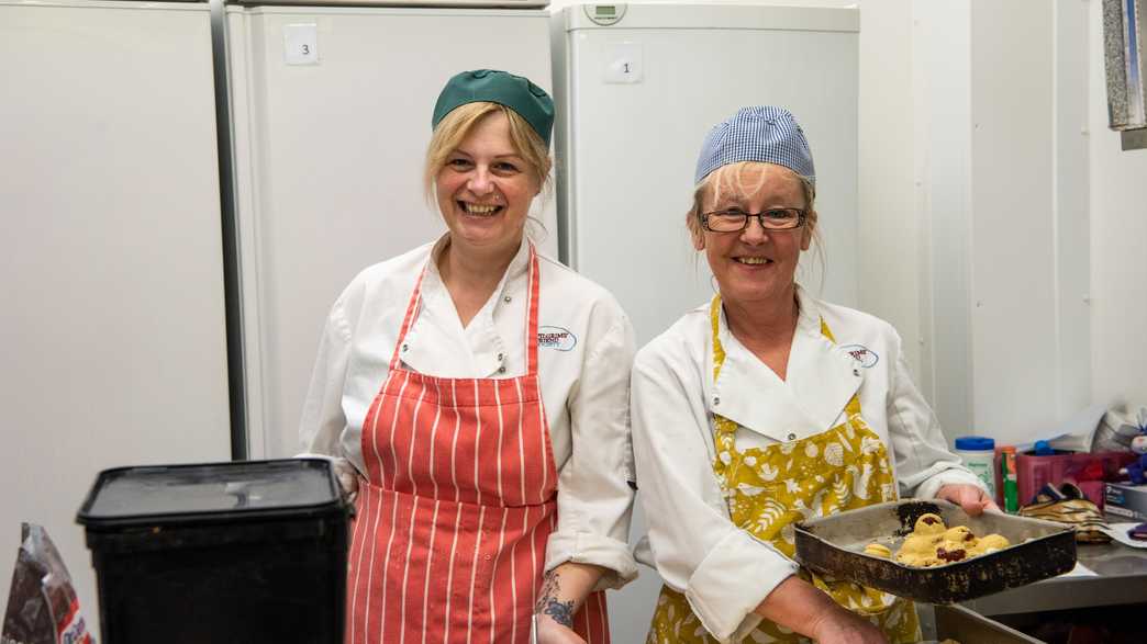 Framland Care Home Wantage meals-carousel - 1