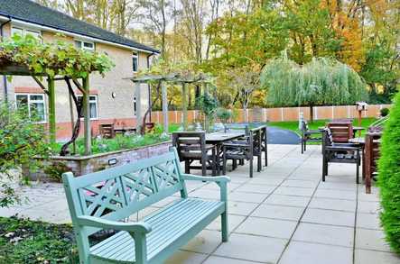 Fitzwarren House Care Home Swindon  - 5