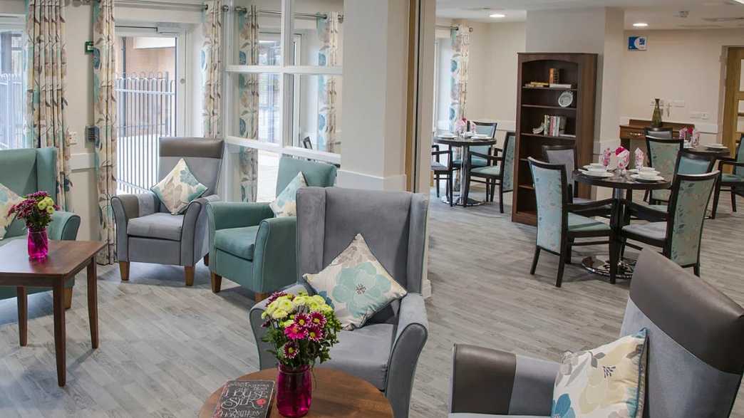 Garden City Court Care Home Letchworth Garden City buildings-carousel - 5