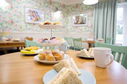 Henley House Care Home Ipswich  - 4