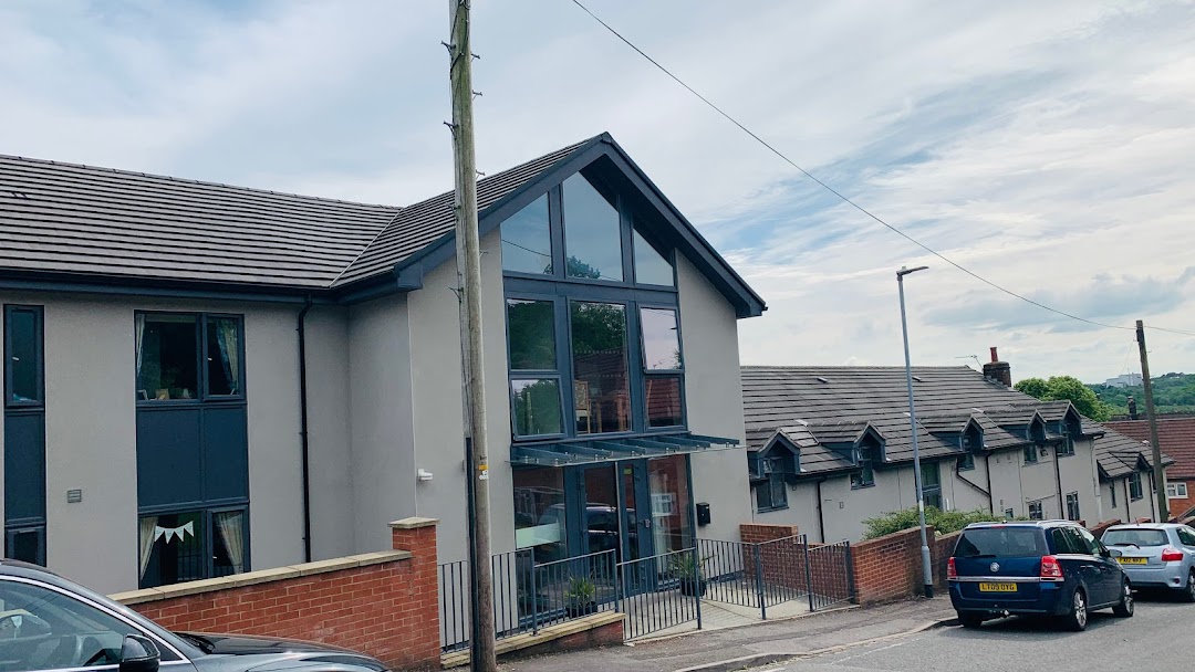 Goldendale Residential Care Home Care Home Stokeontrent, ST6 5JQ