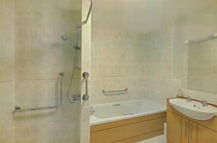 Goodes Court One Bedroom Apartment image 4