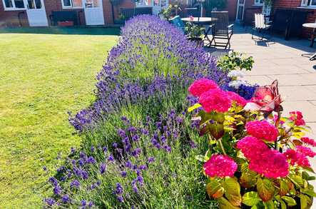 Grangefield Residential Care Home Care Home Northampton  - 5