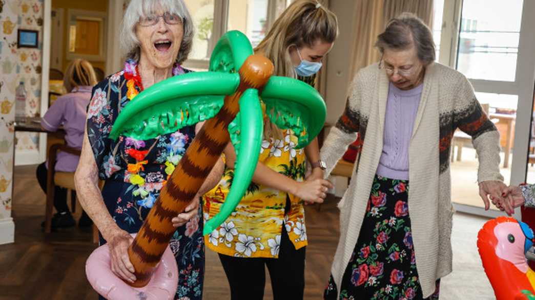 Great Oaks Care Home Care Home Bournemouth activities-carousel - 4