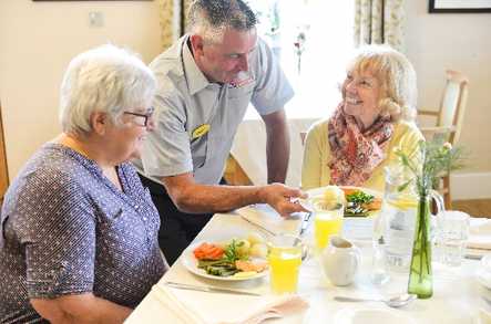 Lydgate Lodge Care Home Batley  - 3