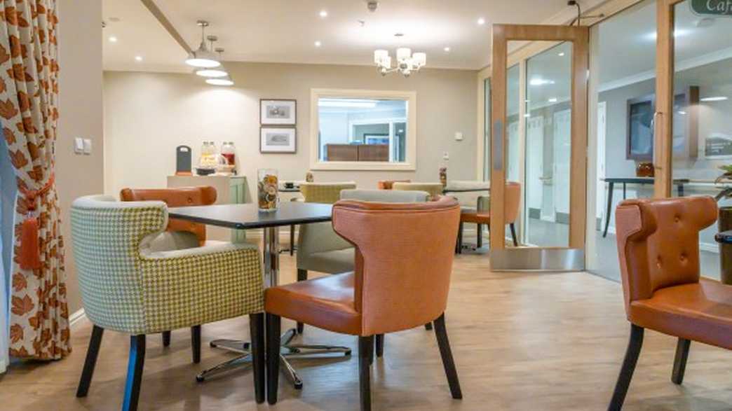 Greenan Manor Care Home Care Home Ayr buildings-carousel - 4
