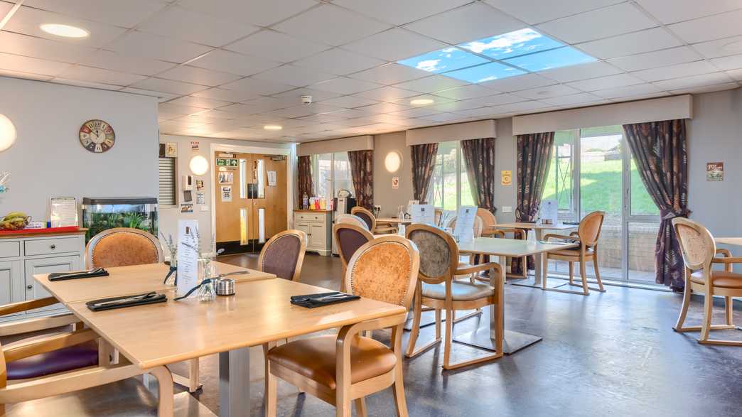 Greenhill Residential Care Home Care Home Newton Abbot buildings-carousel - 3