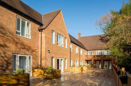 Greenview Hall Care Home Woking  - 1