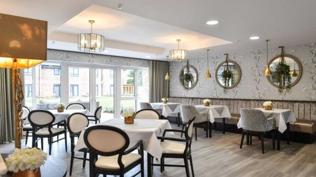 Grosvenor Manor Care Centre Care Home Chester meals-carousel - 1