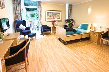 Farnham Mill Nursing Home Care Home Farnham  - 4