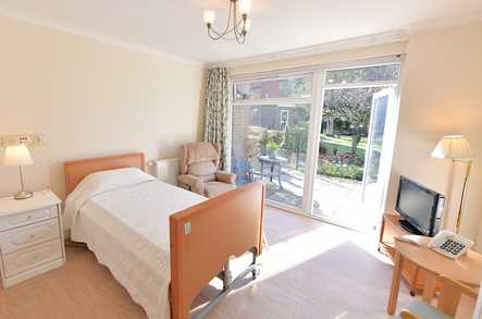 Moorhouse Care Home Hindhead  - 3