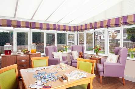Hamilton Nursing Home Care Home Surbiton  - 4
