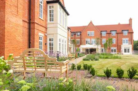 Haddenham Park Care Home Aylesbury  - 3