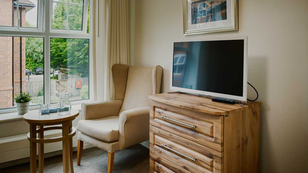 Halecroft Grange Care Home Altrincham accommodation-carousel - 6