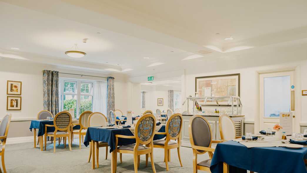 Halecroft Grange Care Home Altrincham buildings-carousel - 10