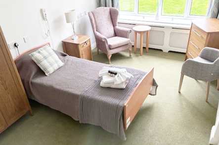 Hampden House Care Home Harrogate  - 4