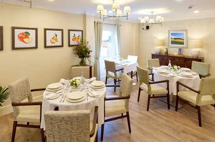 Hampstead Court Care Home Care Home St Johns Wood  - 3