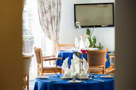 Hampton Care Home Care Home Hampton  - 3