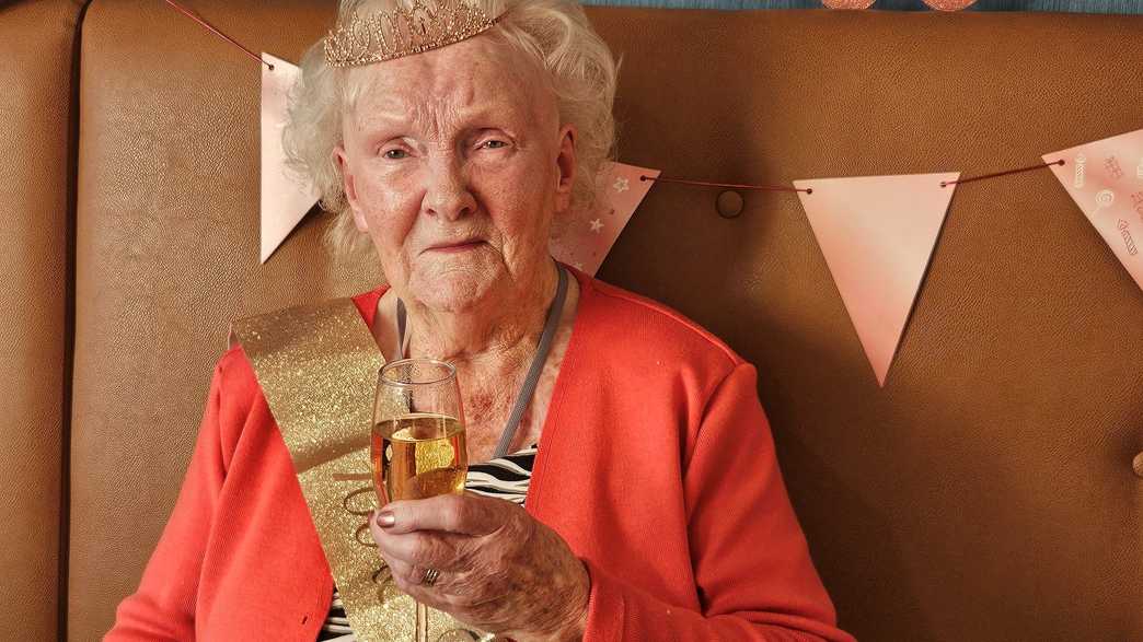 Harcourt Gardens Care Home Harrogate activities-carousel - 10