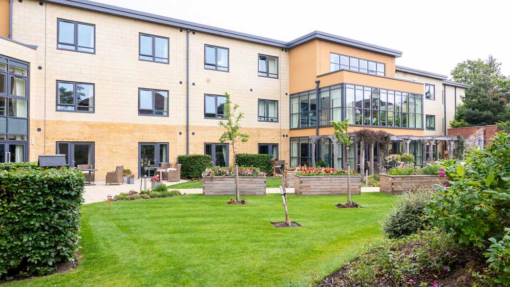 Harcourt Gardens Care Home Care Home Harrogate buildings-carousel - 6