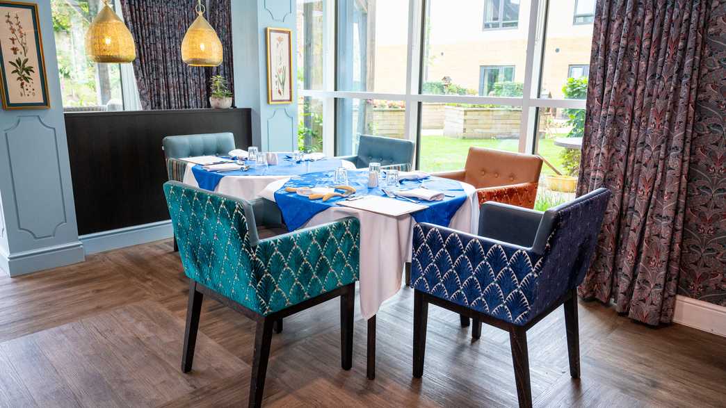 Harcourt Gardens Care Home Care Home Harrogate buildings-carousel - 3