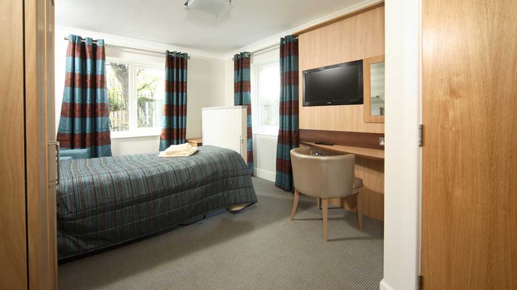 Hadrian House Care Home Newcastle Upon Tyne accommodation-carousel - 2